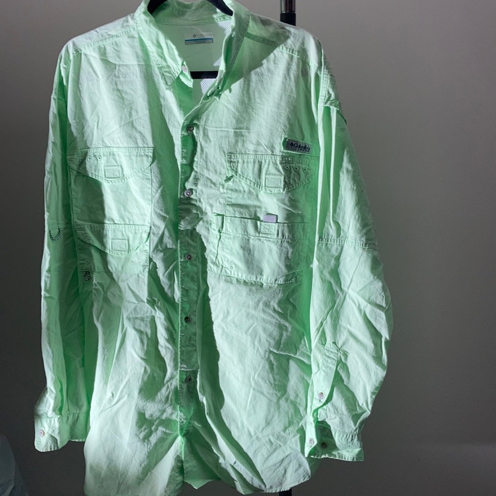 XL Columbia PFG button down shirt